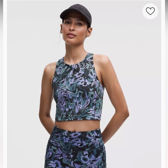 Lululemon Swift Speed Cropped Tank Top
B/C Cup Flower Meld Multi - Picture 1 of 7
